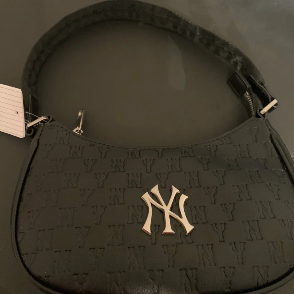 MLB Black NY Embossed Shoulder Bag - Picture 2 of 6